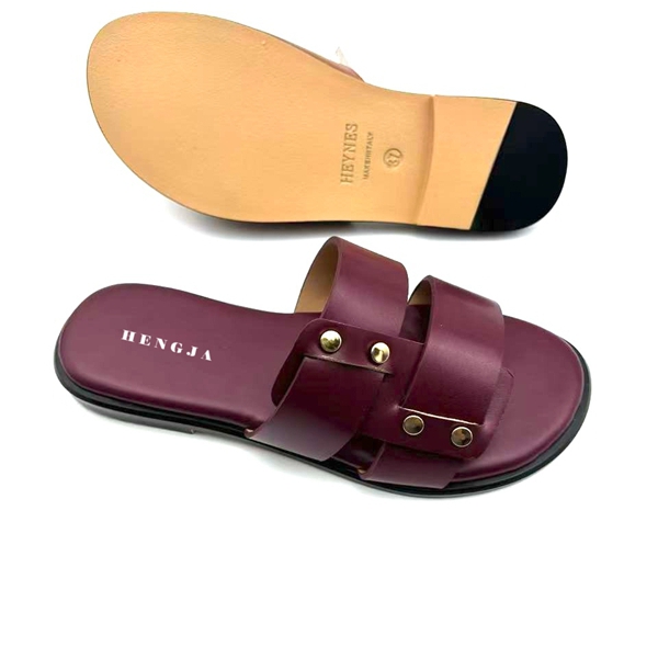 Flat sandals 2605