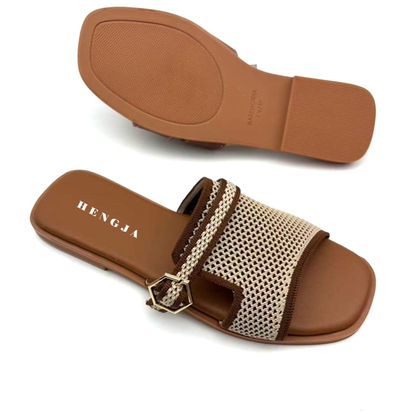 Flat sandals 2601